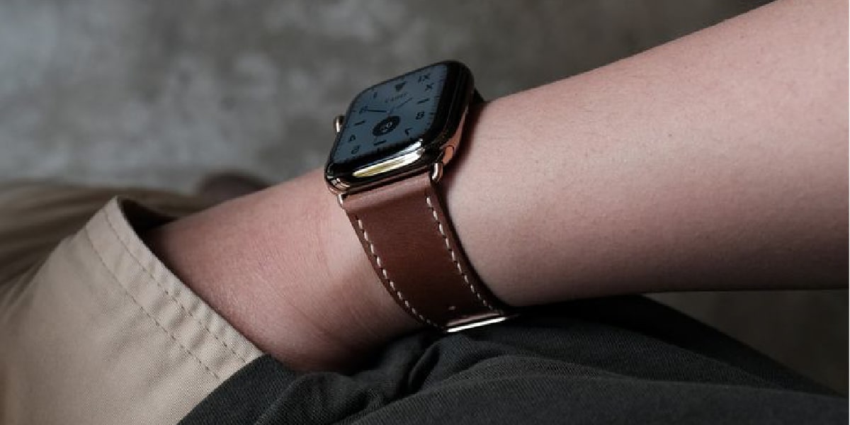 Apple watch with leather watch bands