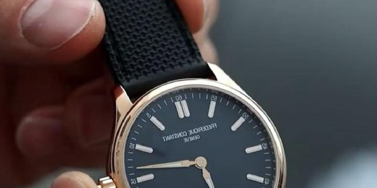 Silicone watch straps
